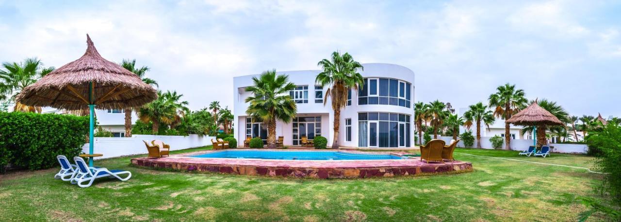 ジョリー ヴィル ゴルフ&リゾート シャルム・エル・シェイク エクステリア 写真 Villa in Al-Ghaziya